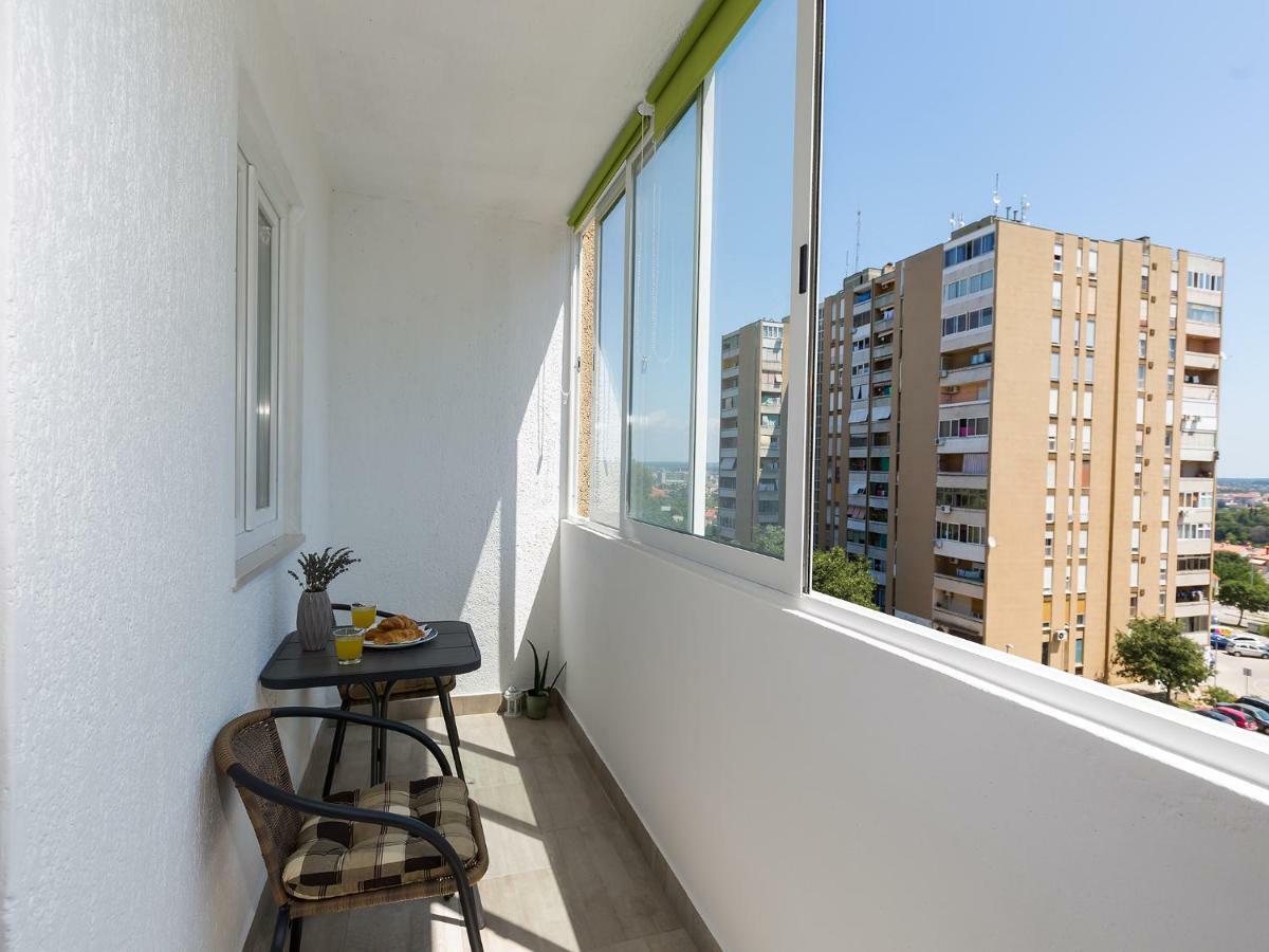 Apartment Lory'S Place Pula Exterior foto